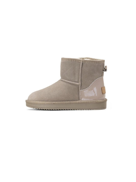 UGG Classic Mini Beige Lacquer - oceanhype -