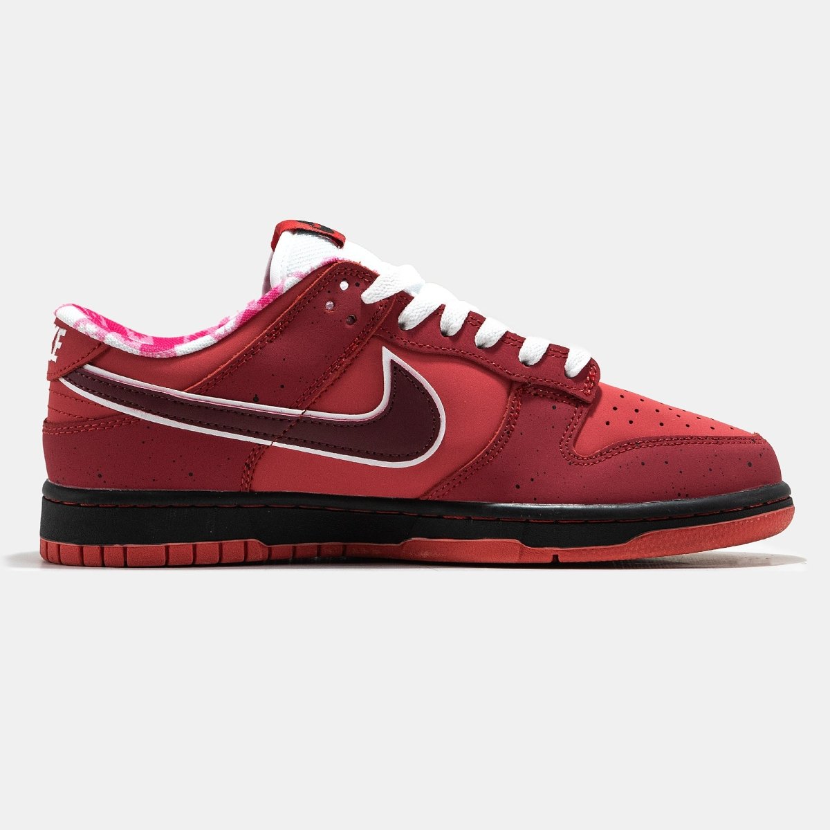 Nike SB Dunk Low Red Lobster - oceanhype - 
