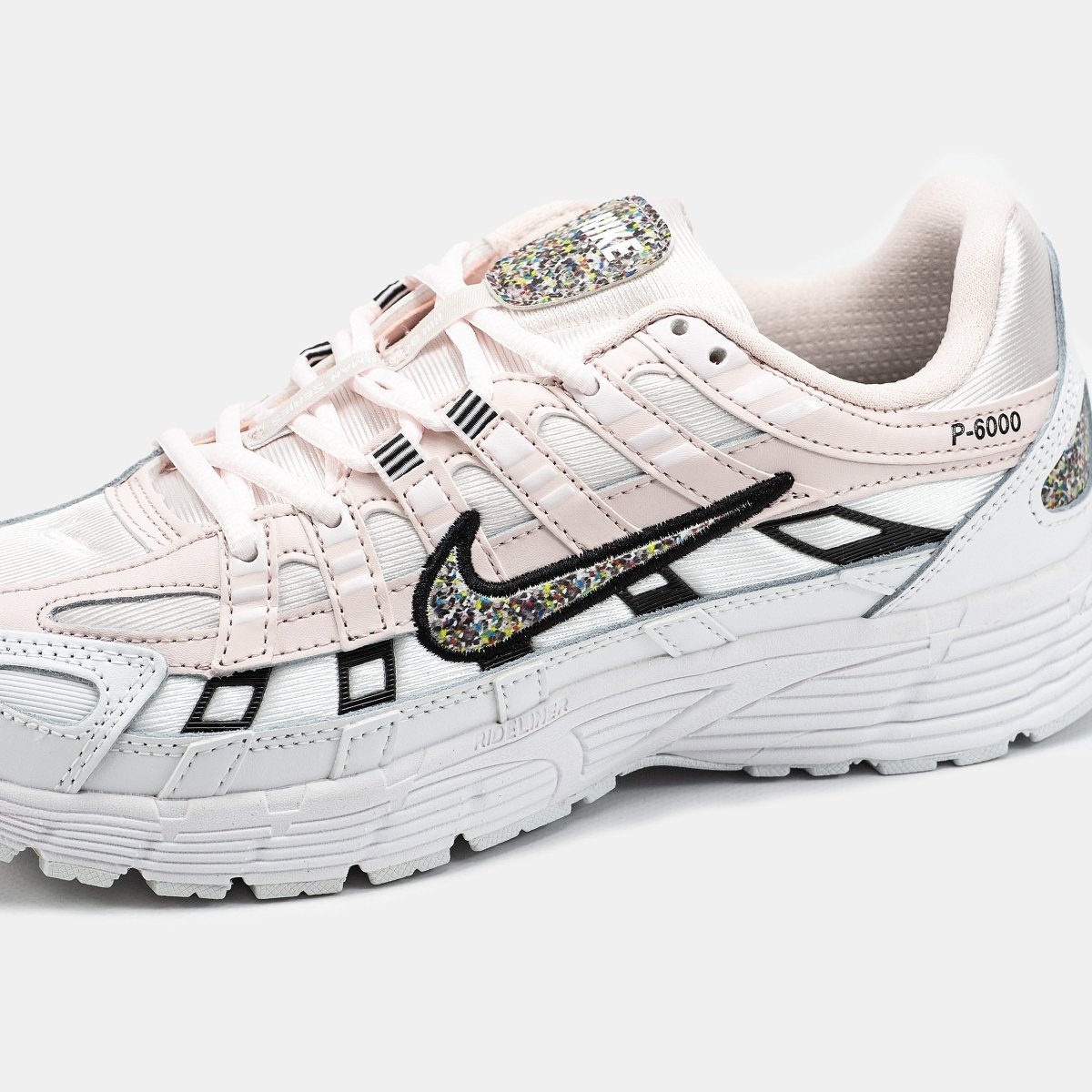 Nike P - 6000 Pink White Black - oceanhype - 
