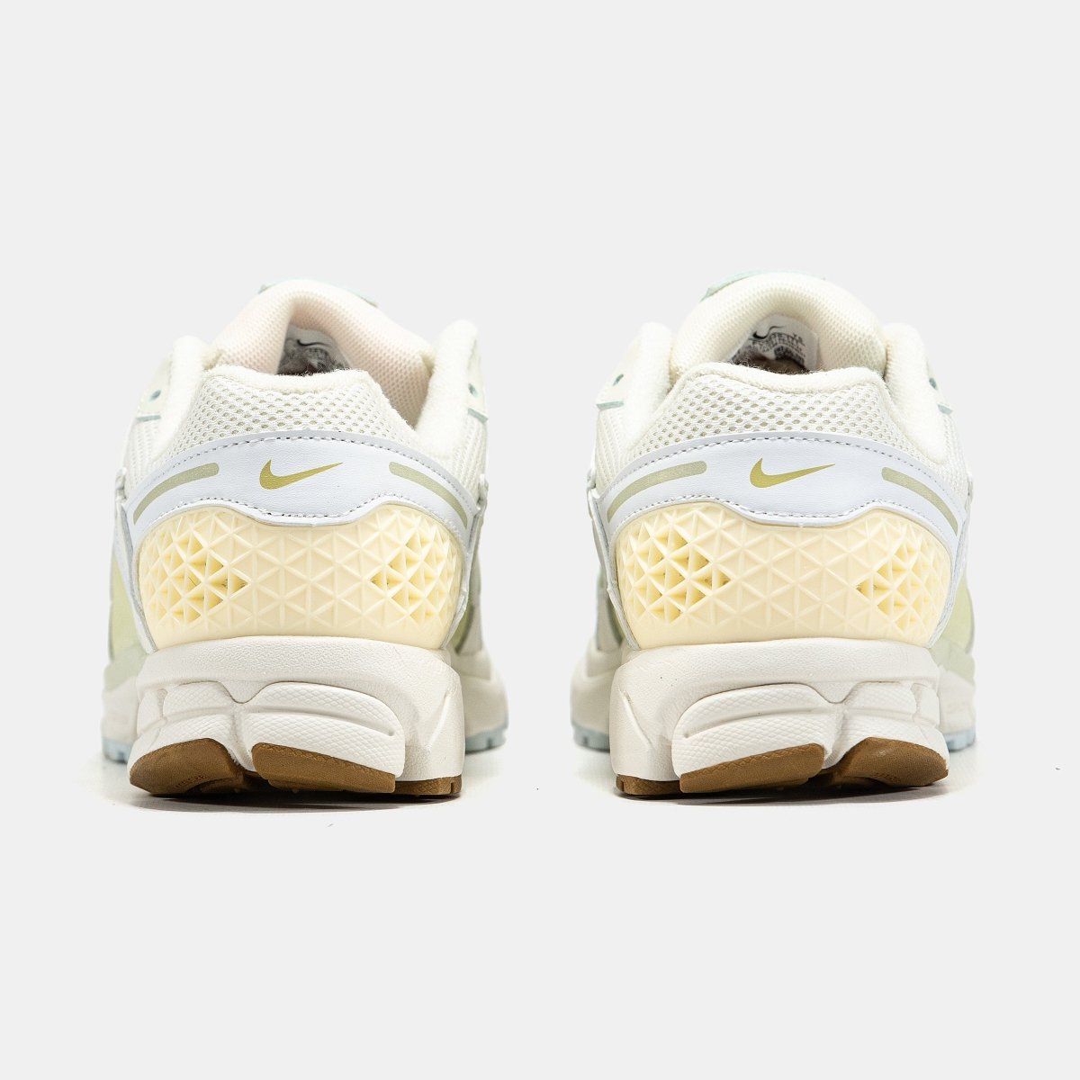Nike Zoom Vomero 5 Sail Buff Gold Cream Sea - Glass - oceanhype - 