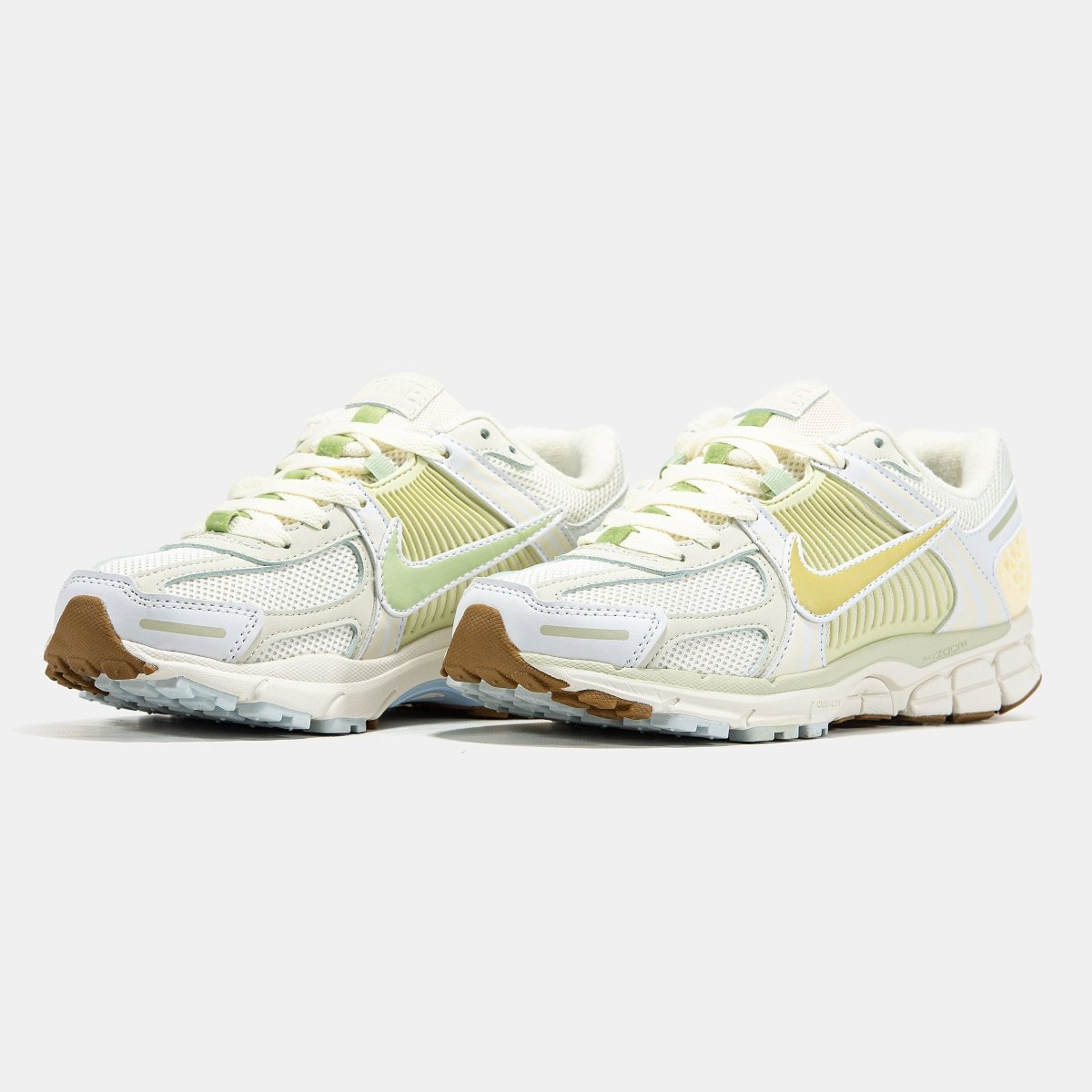 Nike Zoom Vomero 5 Sail Buff Gold Cream Sea - Glass - oceanhype - 