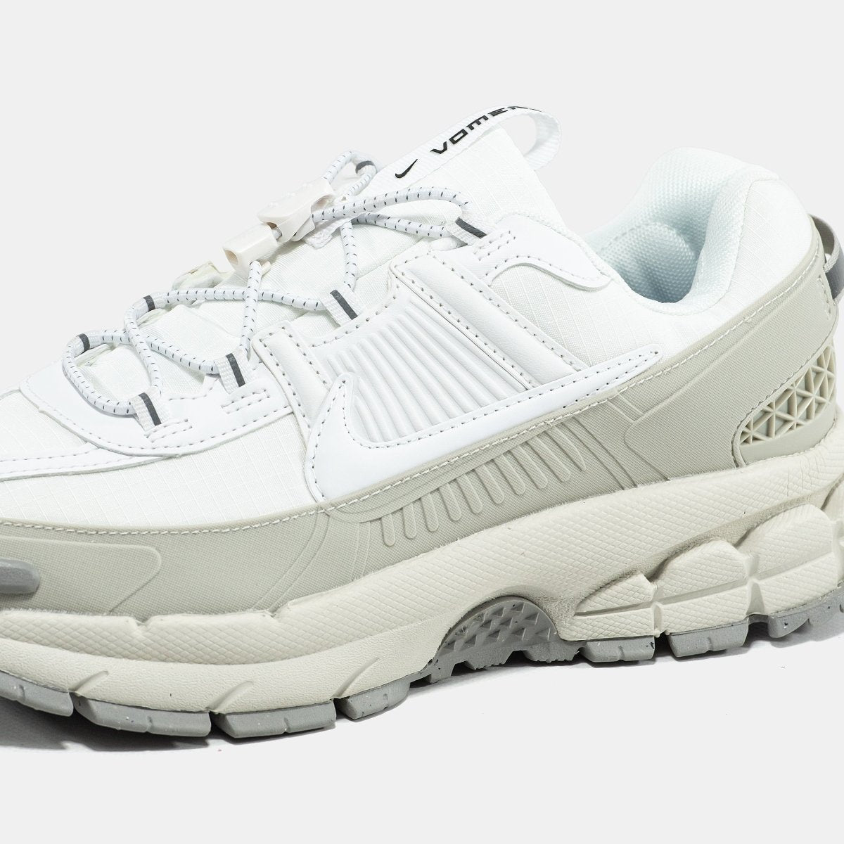 Nike Zoom Vomero Roam Summit White - oceanhype - 