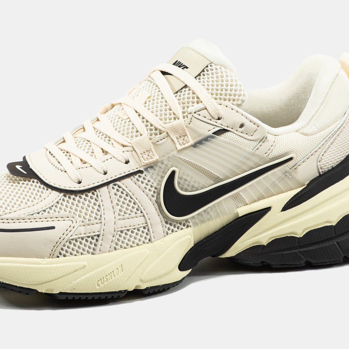 Nike V2K Runtekk Beige Black - oceanhype - 