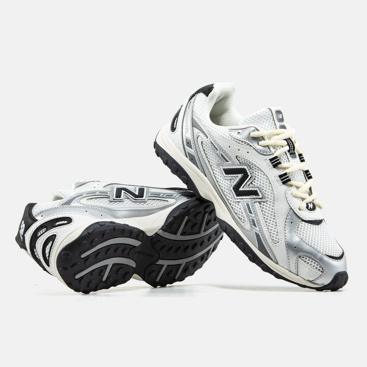New Balance 204L Silver Metallic Navy - oceanhype - 