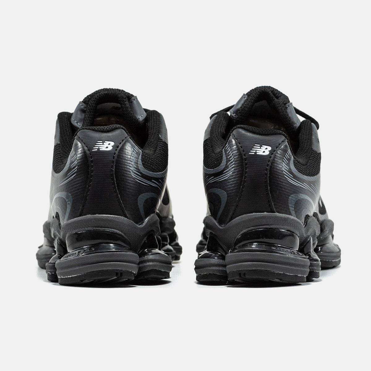 New Balance 2000 Black Grey - oceanhype - 
