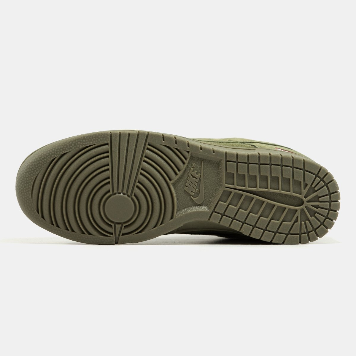 Nike SB Dunk Low x Supreme Khaki - oceanhype - 