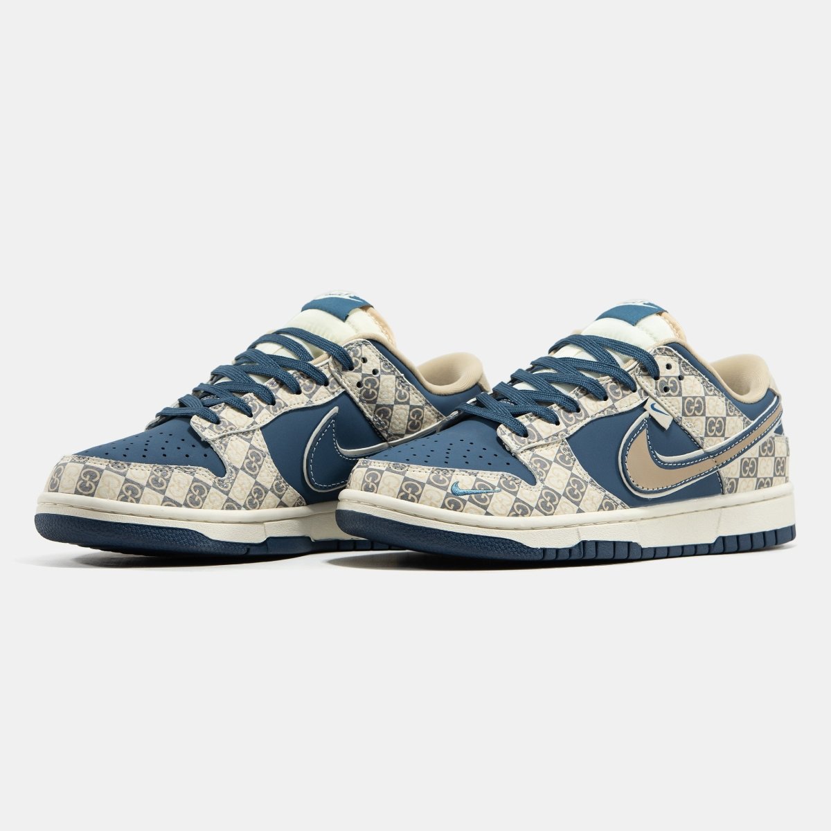 Nike SB Dunk Low x Gucci Beige Blue - oceanhype - 