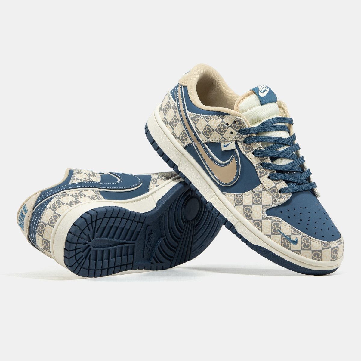 Nike SB Dunk Low x Gucci Beige Blue - oceanhype - 