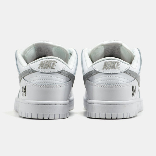 Nike SB Dunk Low x Supreme White Grey - oceanhype - 