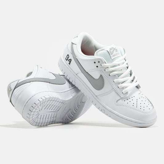 Nike SB Dunk Low x Supreme White Grey - oceanhype - 