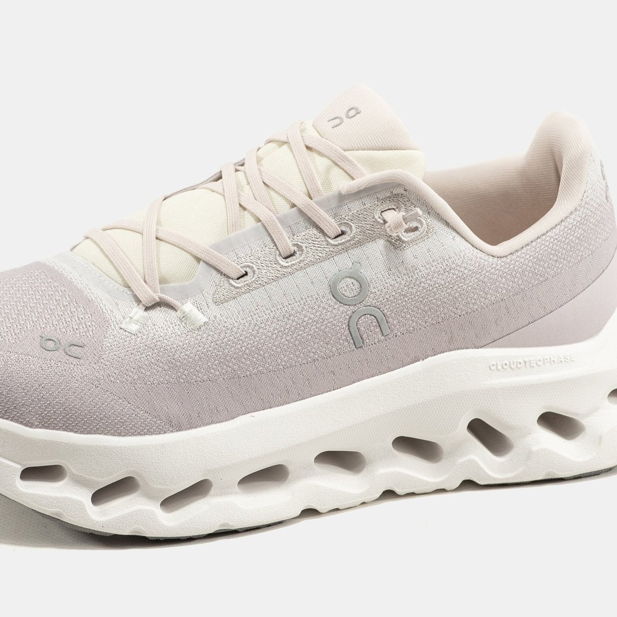 On Cloudtilt Grey White - oceanhype - 