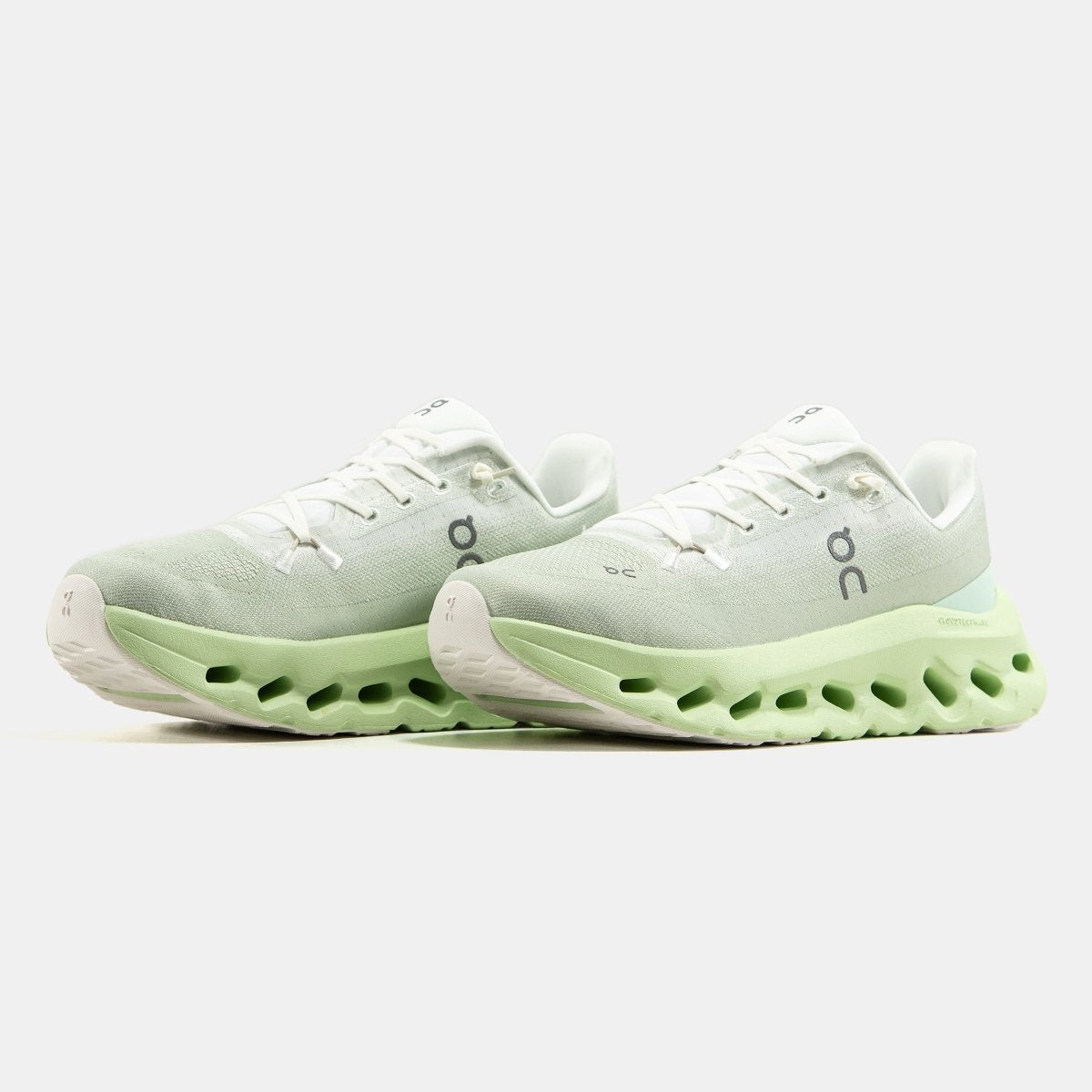 On Cloudtilt Green White - oceanhype - 