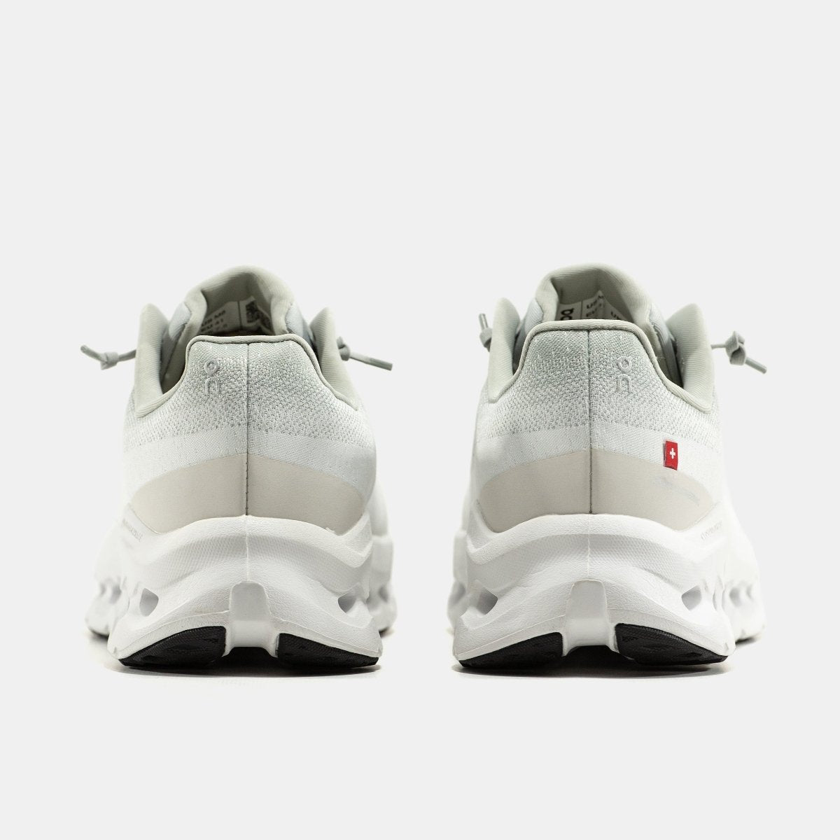 On Cloudtilt Grey White - oceanhype - 