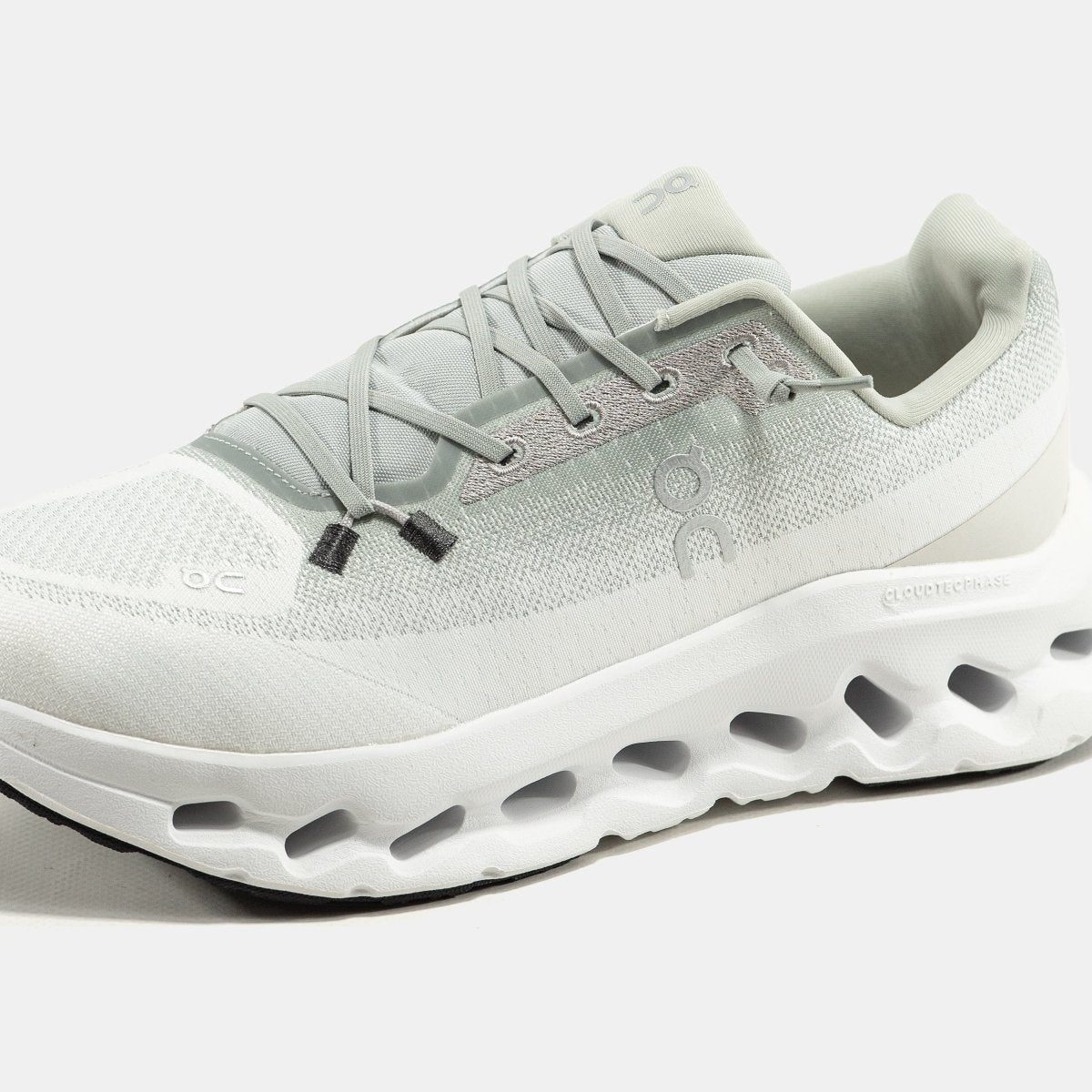 On Cloudtilt Grey White - oceanhype - 
