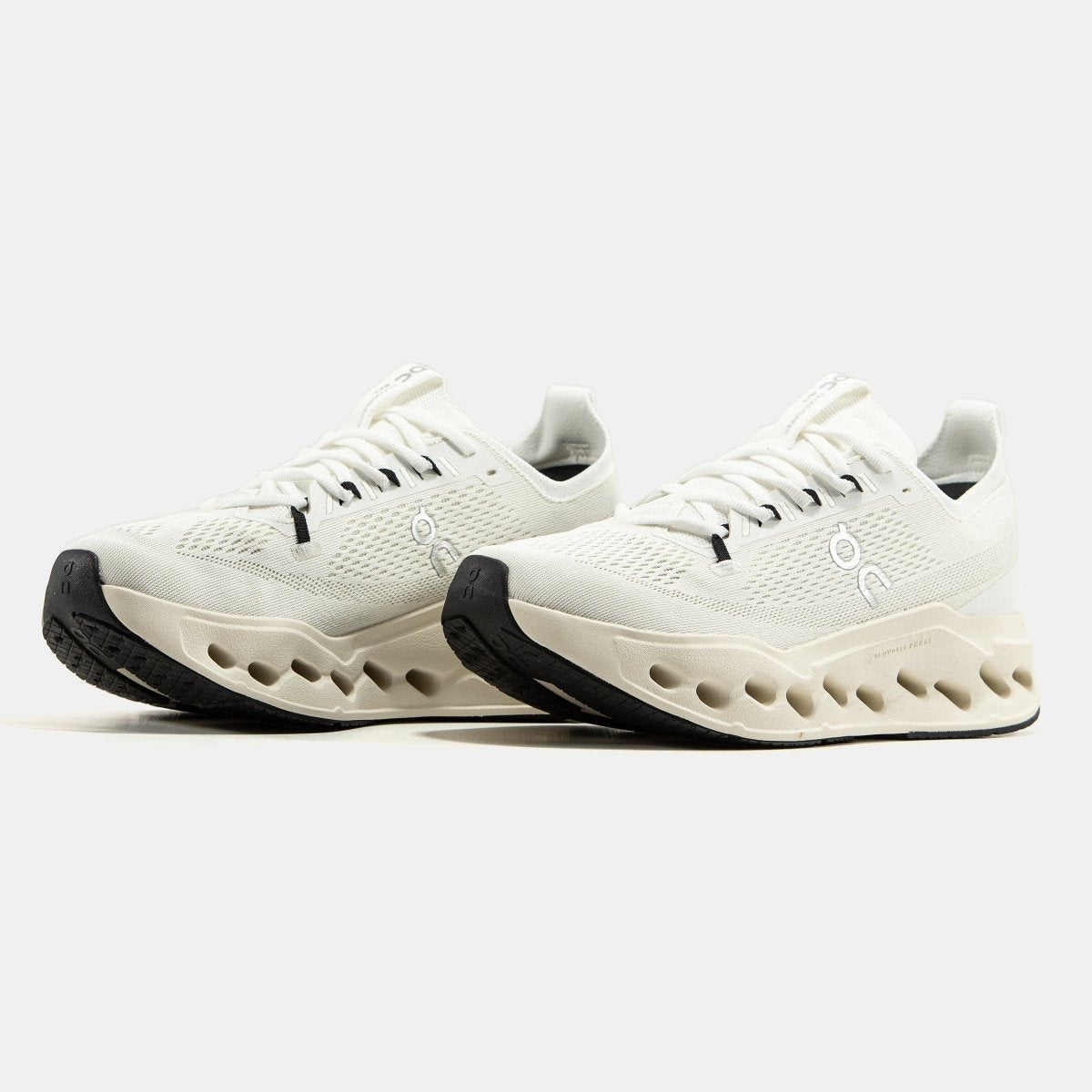 On Cloudsurfer White Beige - oceanhype - 