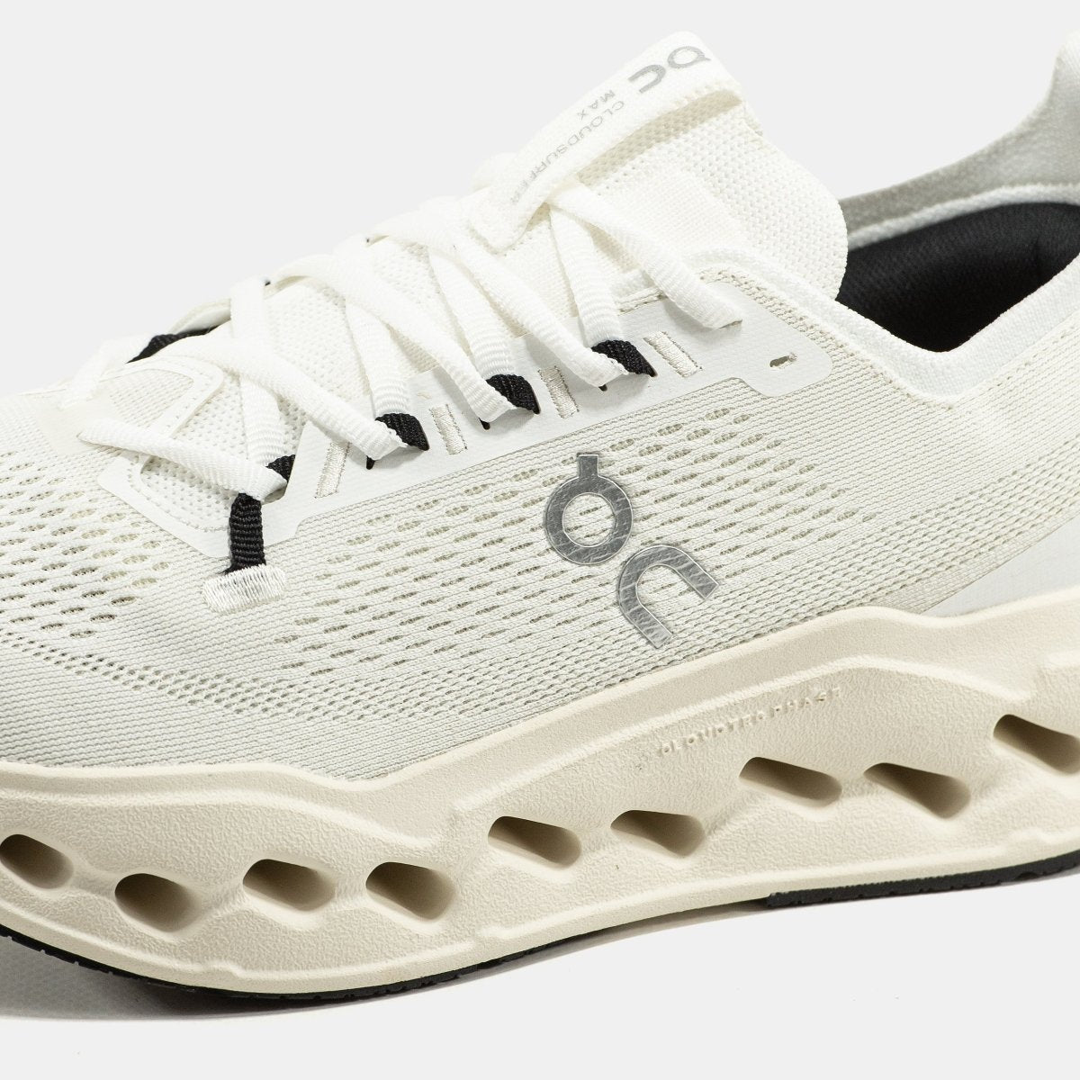 On Cloudsurfer White Beige - oceanhype - 