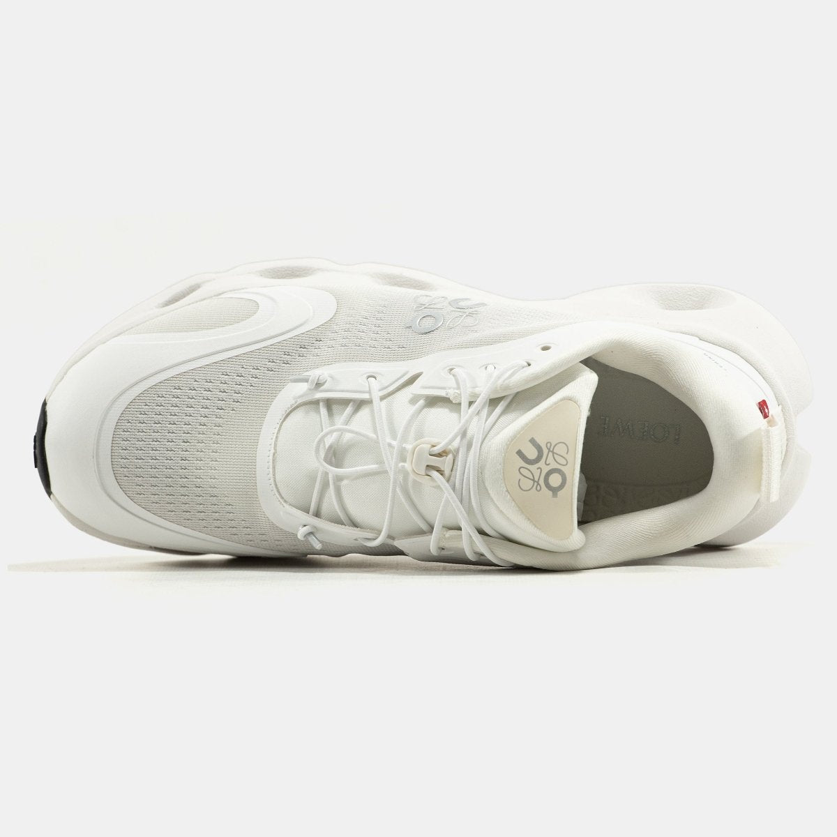 On Cloudsolo x Loewe White - oceanhype - 
