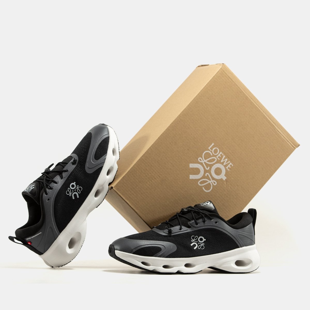 On Cloudsolo x Loewe Black White - oceanhype - 