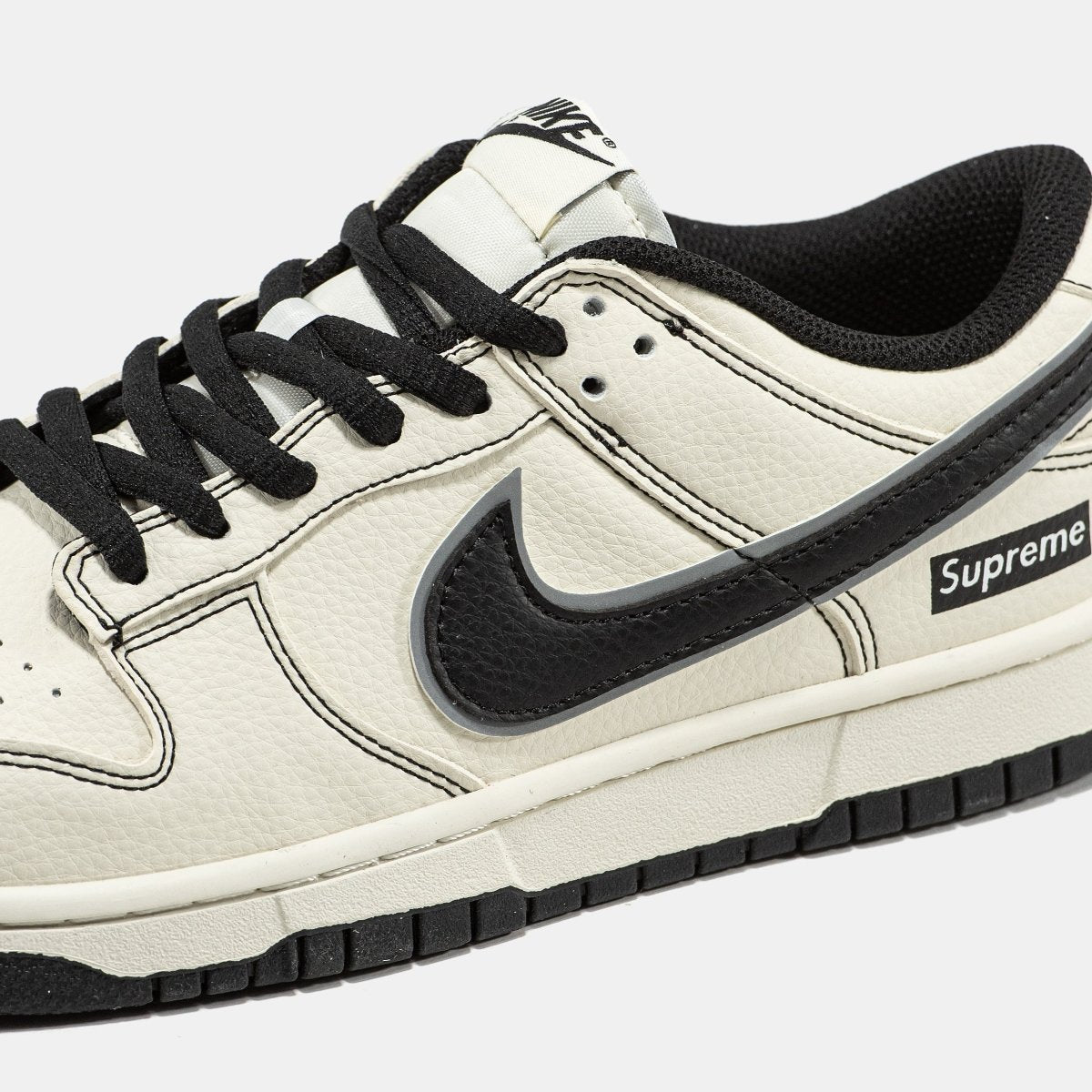 Nike SB Dunk Low x Supreme Double Swoosh Beige Black - oceanhype - 