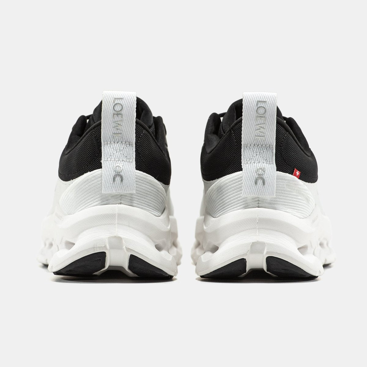 On Cloudtilt x Loewe White Black - oceanhype - 