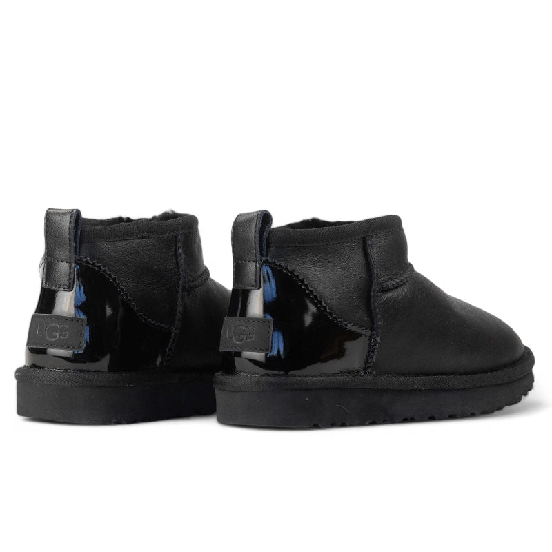 UGG Ultra Mini Leather Black Lacquer - oceanhype - 