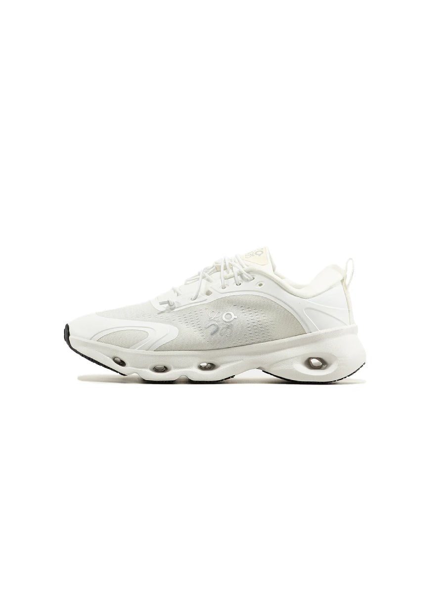 On Cloudsolo x Loewe White - oceanhype - 