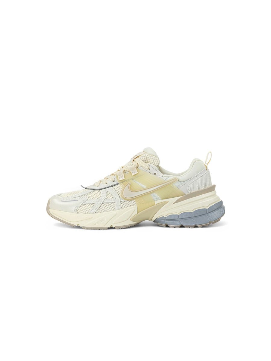 Nike V2K Runtekk White Beige Blue - oceanhype - 