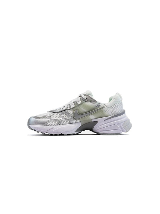 Nike V2K Runtekk White Metallic - oceanhype - 