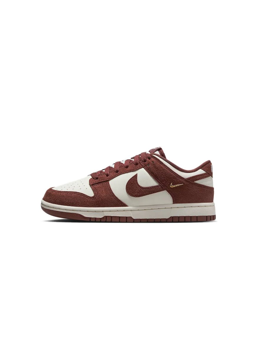 NIke SB Dunk Low Sail Red Sepia - Metallic Gold - oceanhype - 
