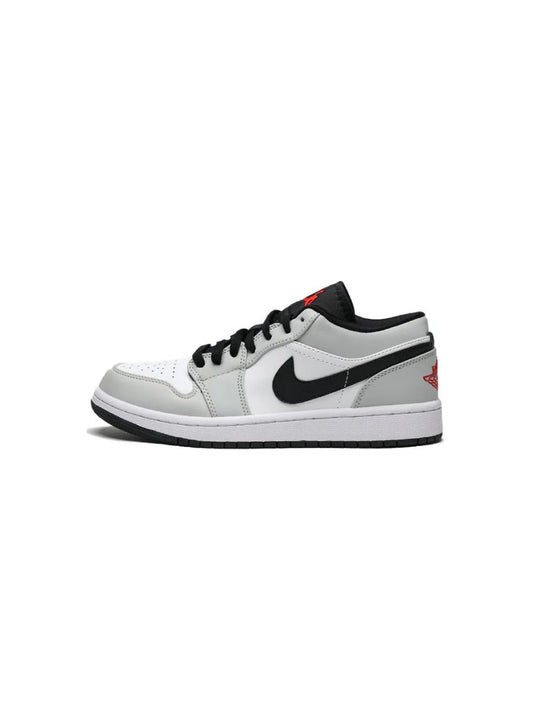 Nike Jordan 1 Retro Low Light Smoke Grey - oceanhype - 