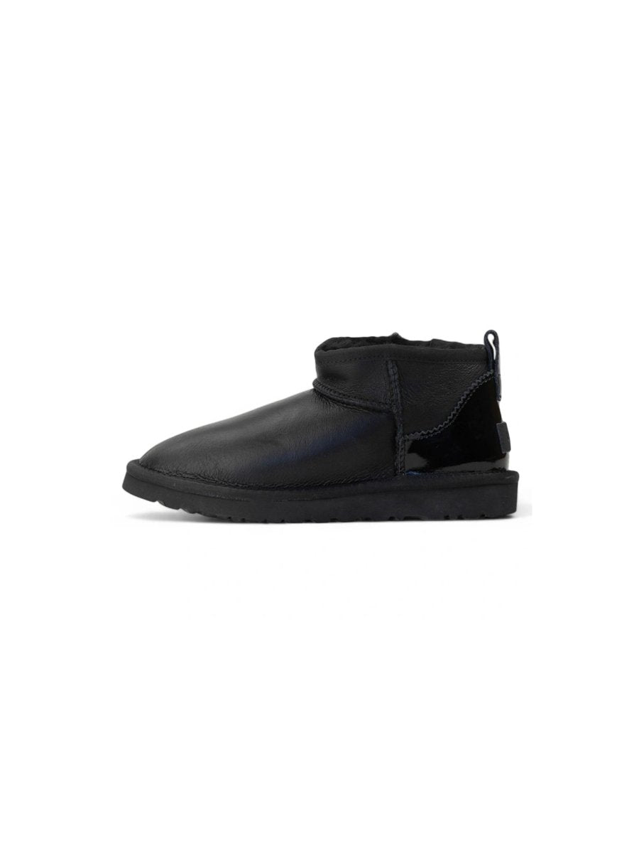 UGG Ultra Mini Leather Black Lacquer - oceanhype - 