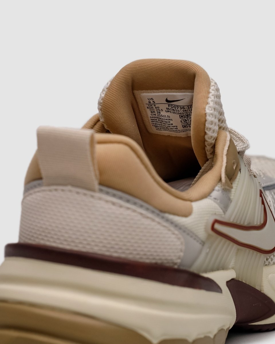 Nike V2K Runtekk Light Orewood Brown - oceanhype - 