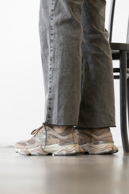 New Balance 9060 Mushroom - oceanhype - 