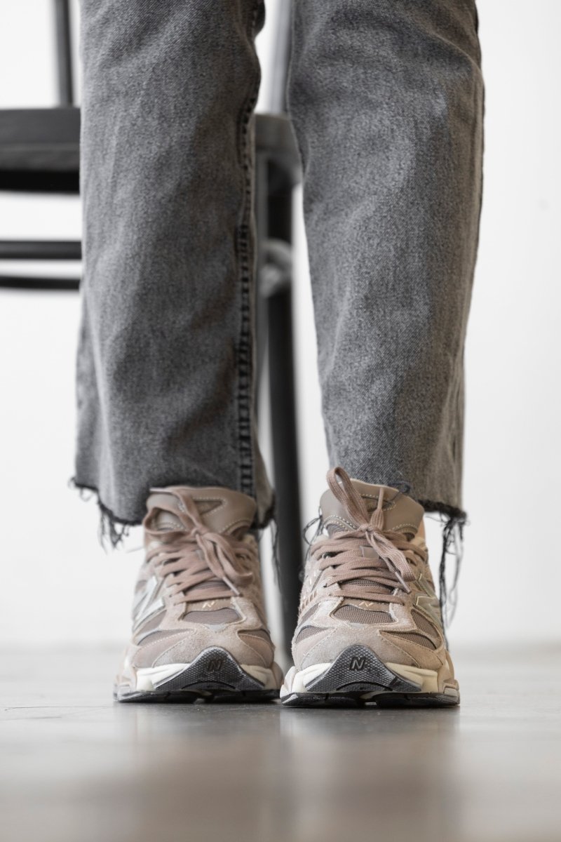 New Balance 9060 Mushroom - oceanhype - 