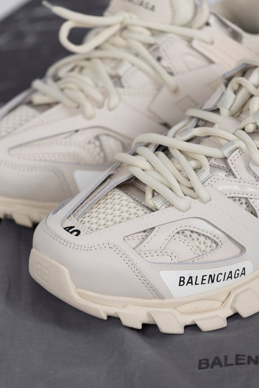 Balenciaga Track 3.0 Beige - oceanhype -