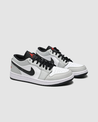 Nike Jordan 1 Retro Low Light Smoke Grey - oceanhype - 