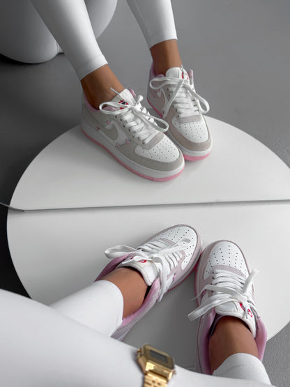 Nike Air Force 1 Low Valentine's Day 2025