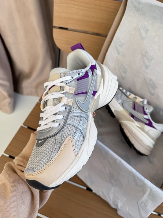 Nike V2K Runtekk Light Bone Sanddrift Biotech - oceanhype - 
