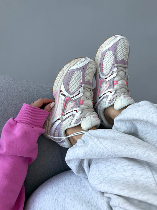 Nike V5 RNR Beige Pink