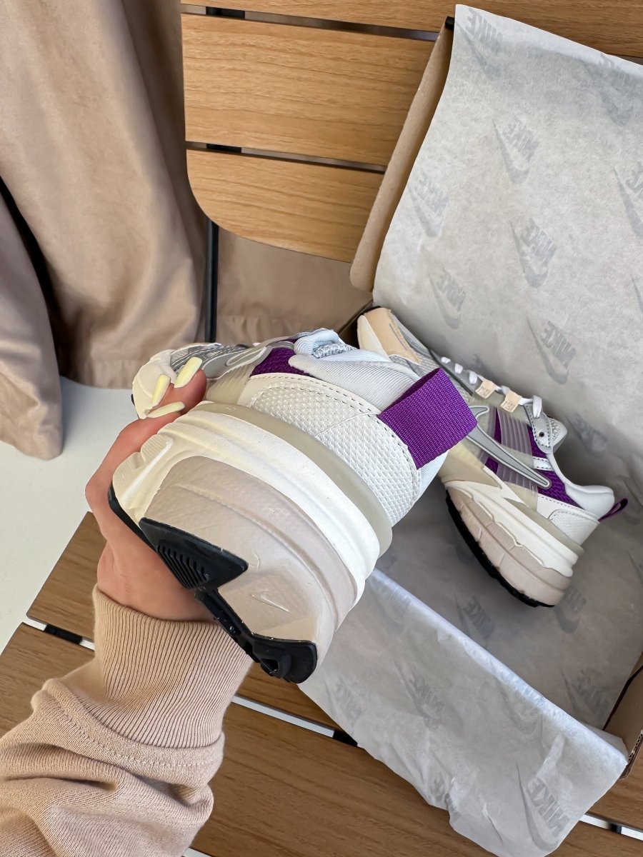 Nike V2K Runtekk Light Bone Sanddrift Biotech - oceanhype - 