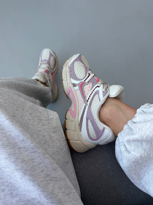 Nike V5 RNR Beige Pink