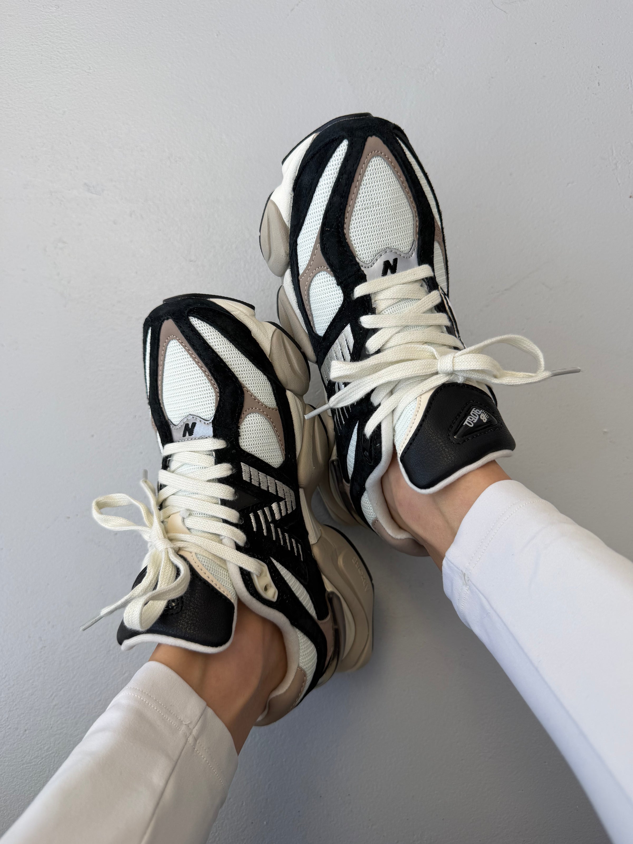 New Balance 9060 Sea Salt Bone