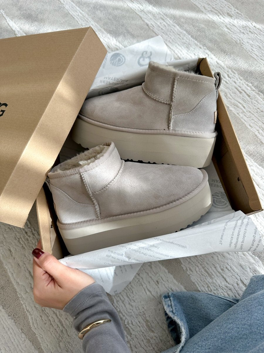 UGG Ultra Mini Platform Light Grey - oceanhype - 