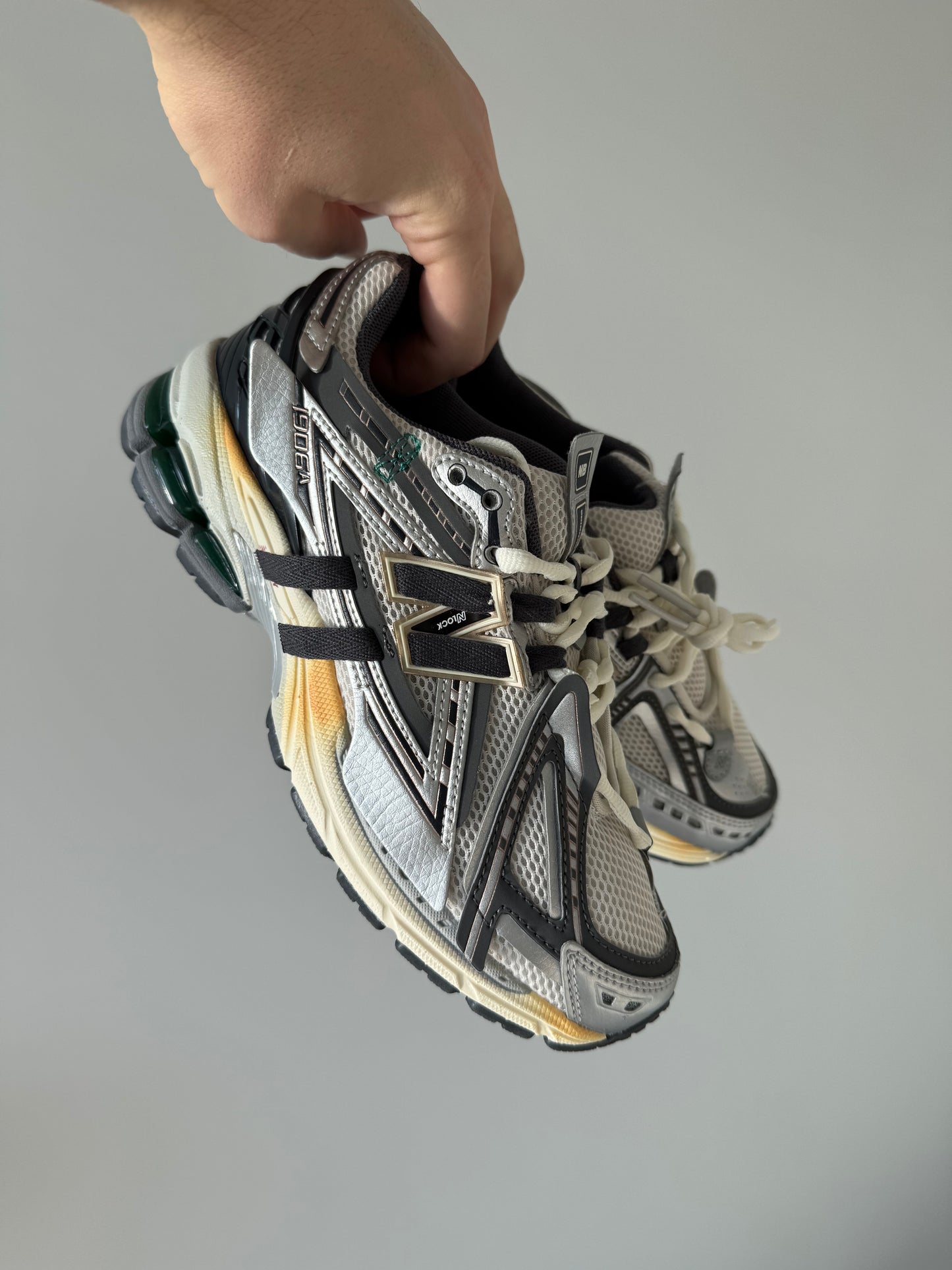 New Balance 1906R Silver Grey Black