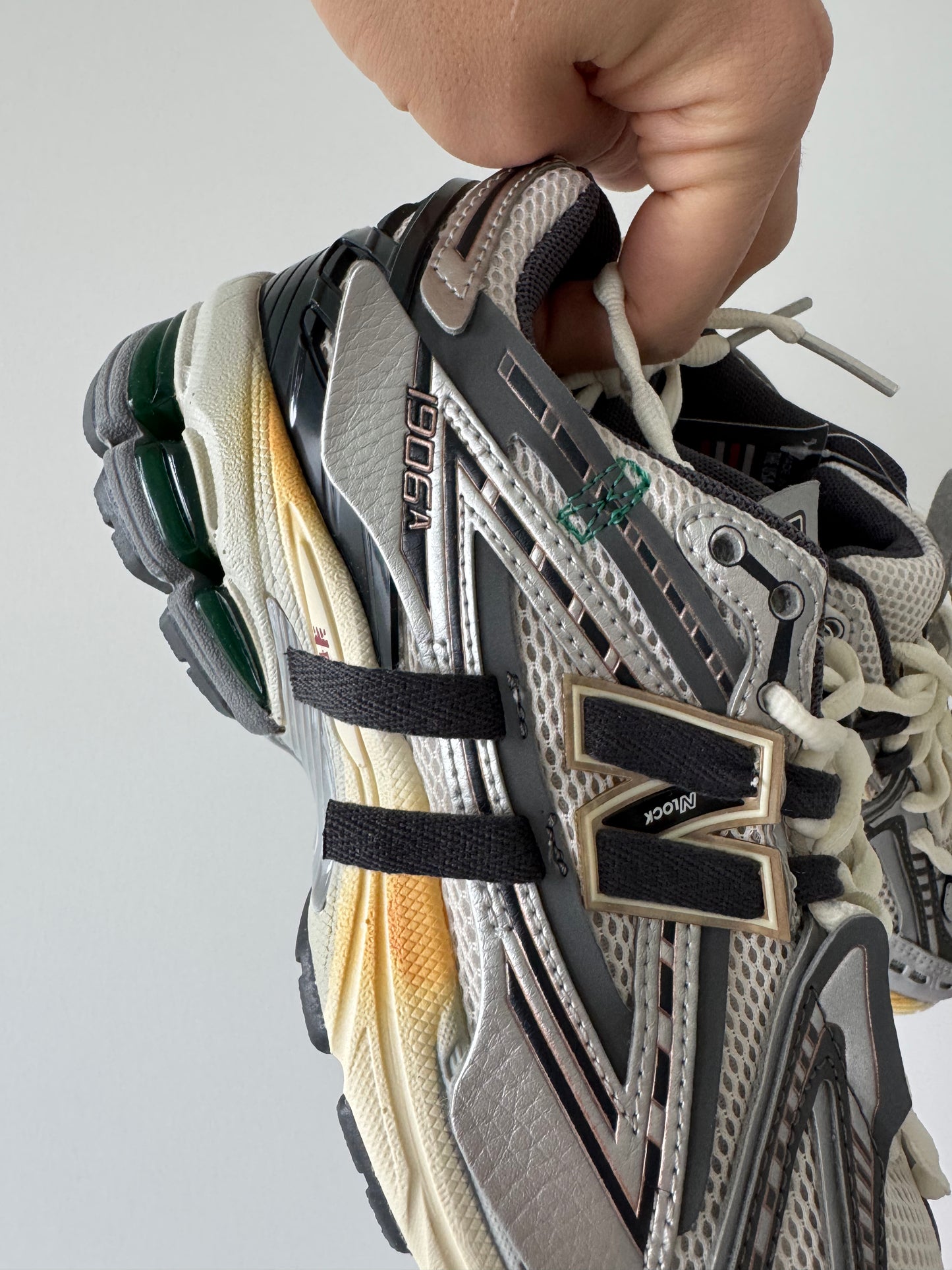 New Balance 1906R Silver Grey Black