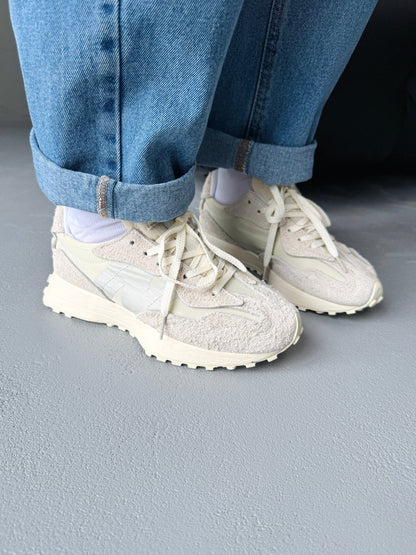New Balance 327 Casual Beige - oceanhype - 
