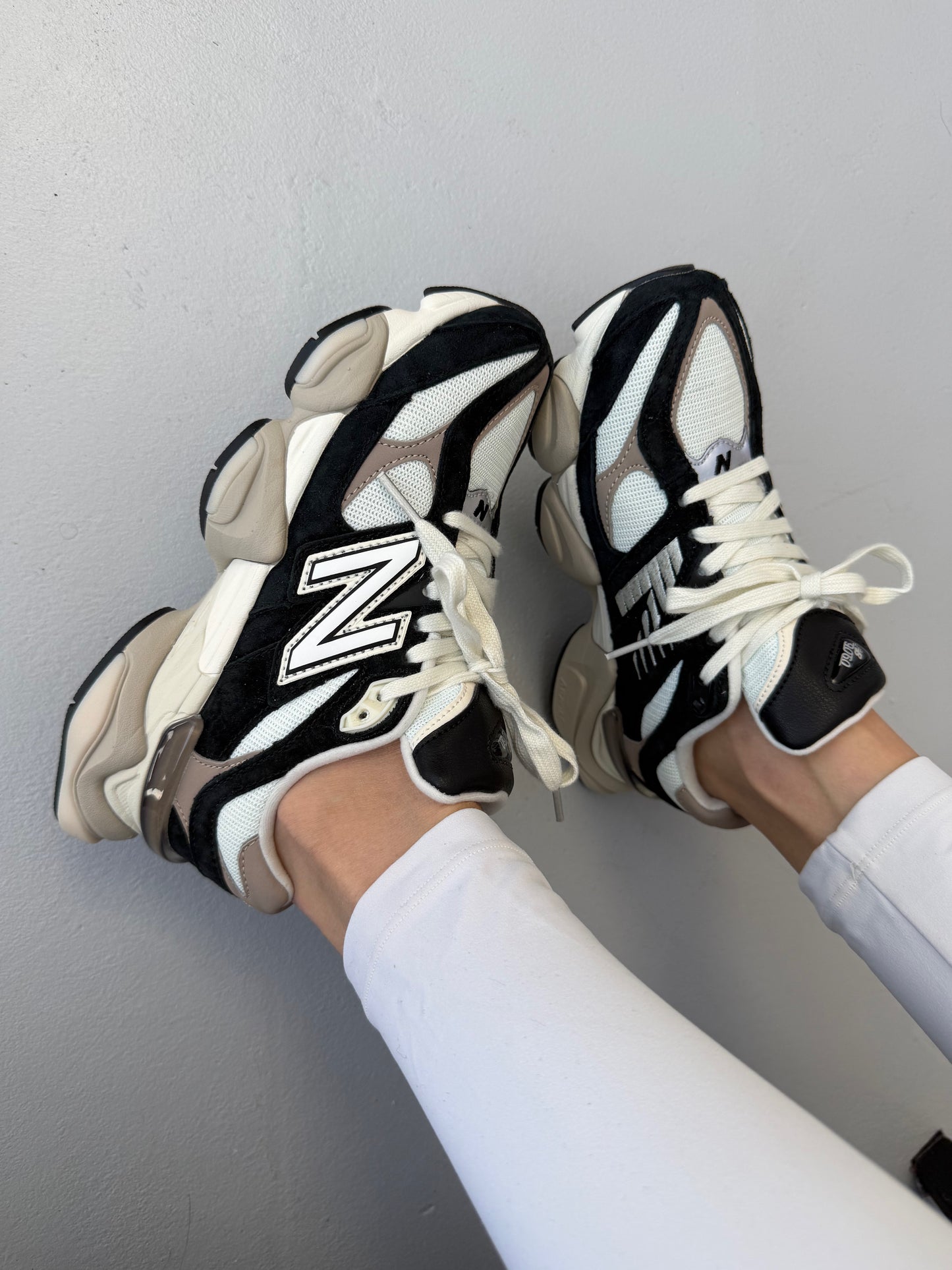 New Balance 9060 Sea Salt Bone