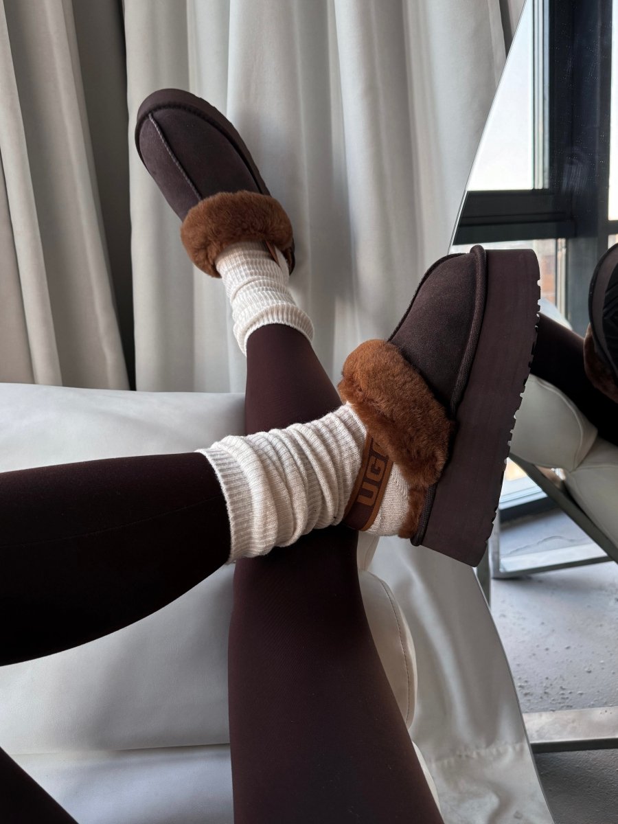 UGG Funkette Slipper Platform Chocolate - oceanhype - 