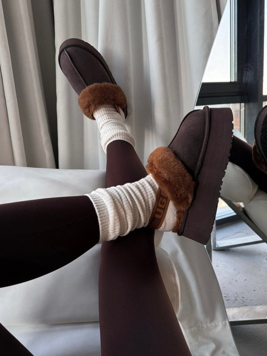 UGG Funkette Slipper Platform Chocolate - oceanhype - 