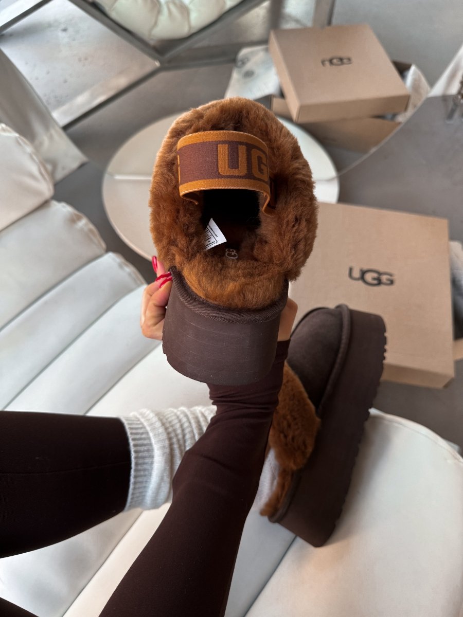 UGG Funkette Slipper Platform Chocolate - oceanhype - 